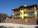 House consisting of 6 apartments between Balchik and Albena